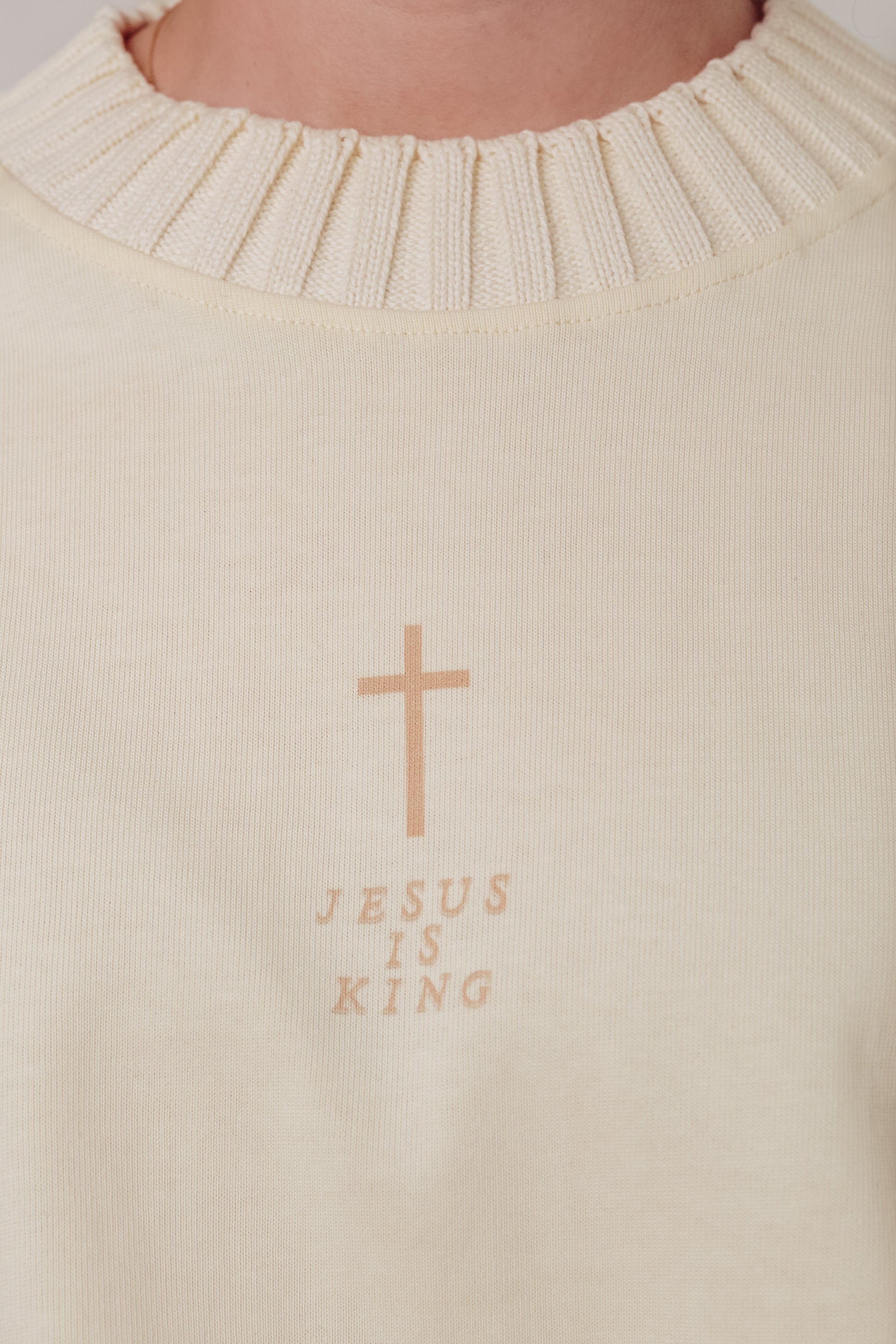 knit collar jesus is king tshirt